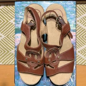 Dansko Brown Sigrid Leather Wedge Sandal Size 7 Height 1.5 in